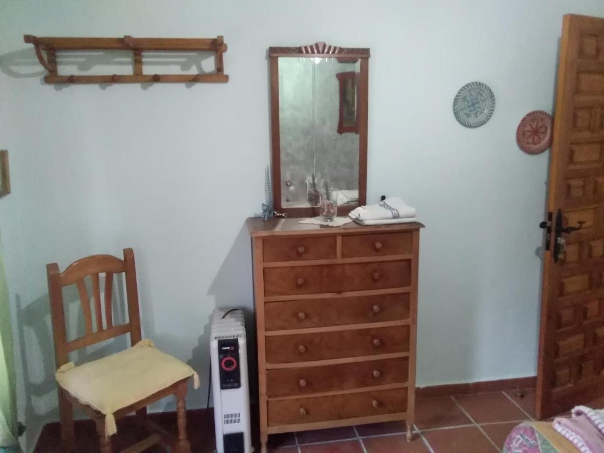 La Flecha Hostel Abrucena Eksteriør bilde